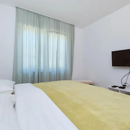 Nevena Apartmán *